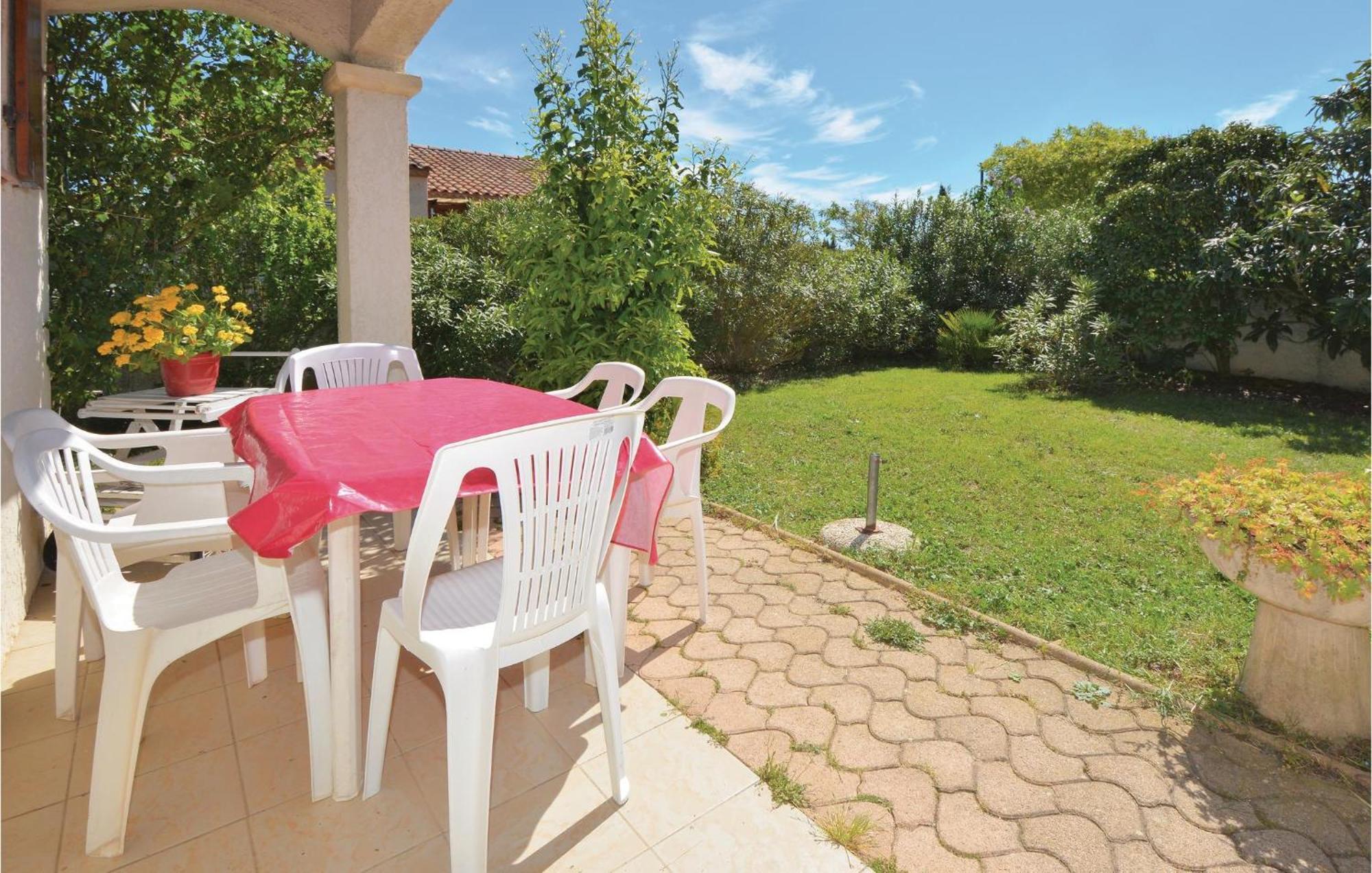 3 Bedroom Beautiful Home In Pignan 外观 照片